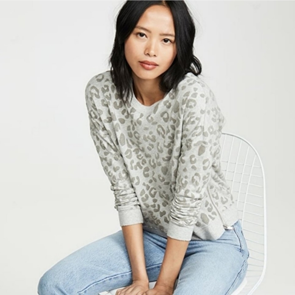 RAILS Marlo Flocked Leopard Pullover in Heather Grey, Womens Size S